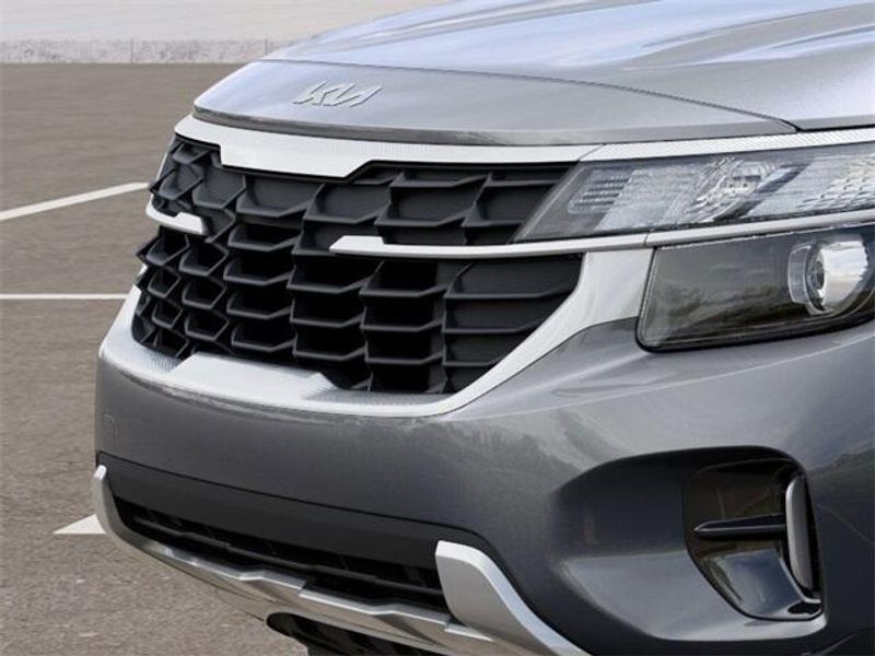 New 2026 Kia Seltos LXImage 12