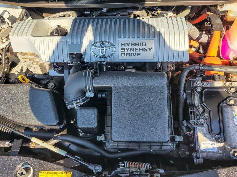 2012 Toyota Prius V Two photo 25