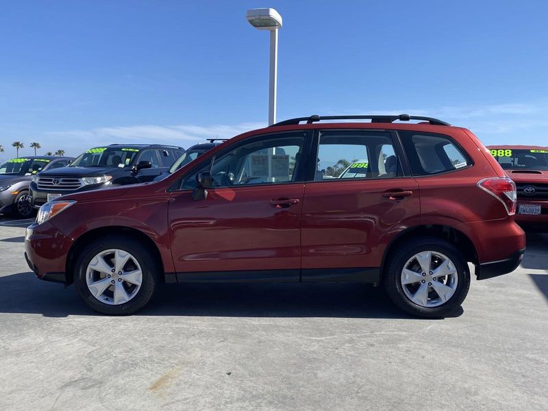 2016 Subaru Forester 2.5iImage 8