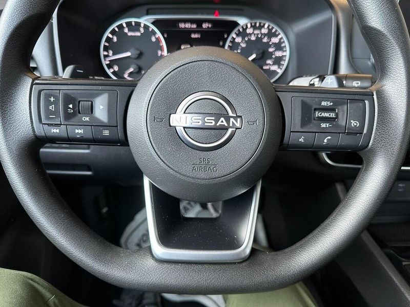 2022 Nissan Rogue SImage 3