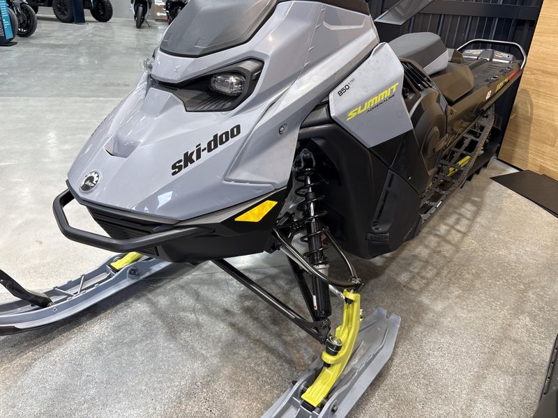 New 2026 Ski-Doo SUMMIT EDGE 850 S GY HAC 165 3P4F 26 850 ETEC 165 30 