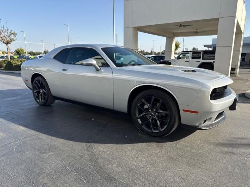 2023 Dodge Challenger SXT photo 2