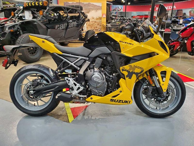 Used 2024 Suzuki GSX-8R Image 1