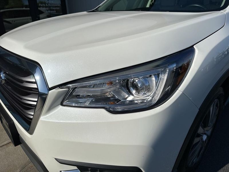 2022 Subaru Ascent LimitedImage 10