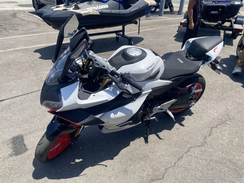 Used 2025 CFMOTO 450SS Image 14