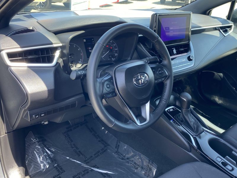 Used 2025 Toyota Corolla SEImage 16