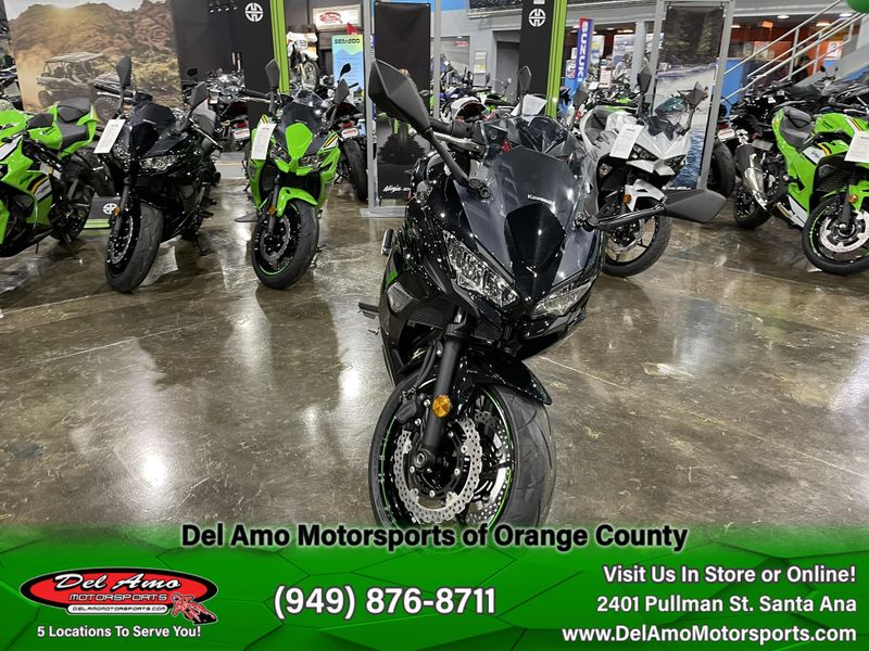 2025 Kawasaki NINJA 650 Image 4