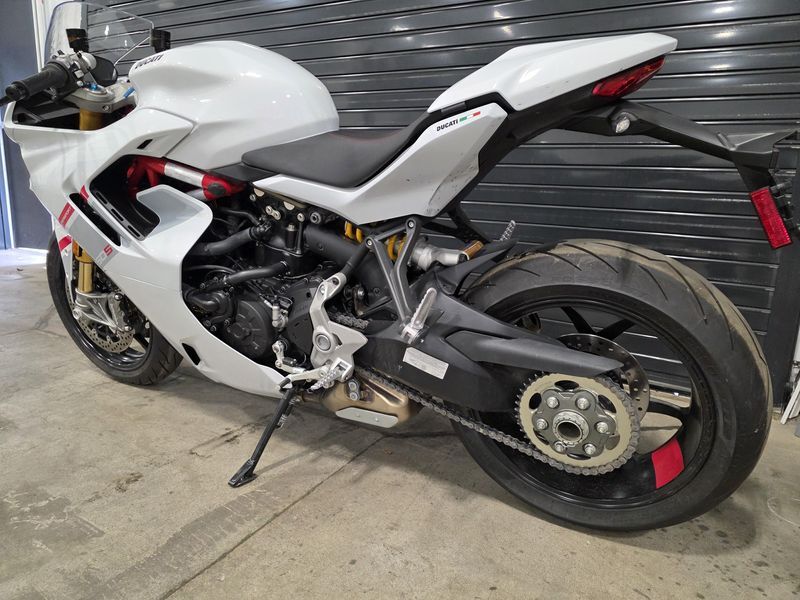 2024 Ducati Supersport 950 S