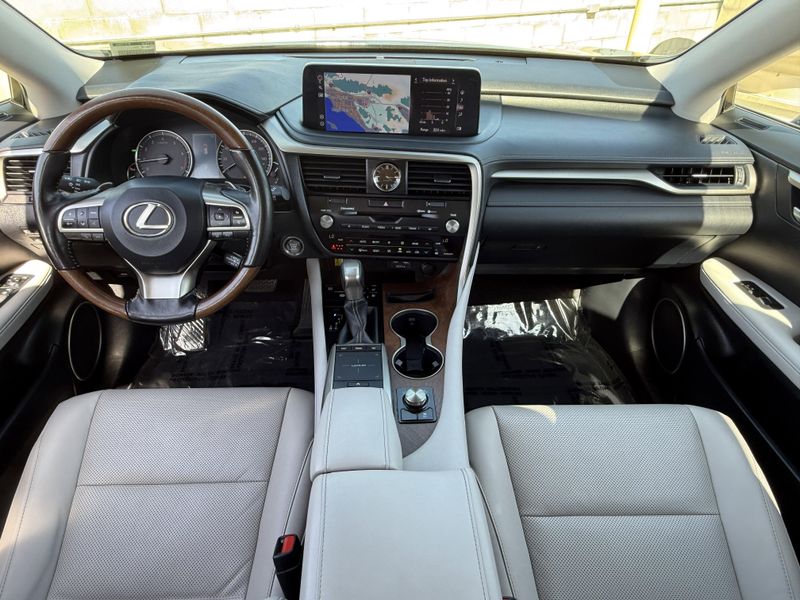 2022 Lexus RX 350LImage 30