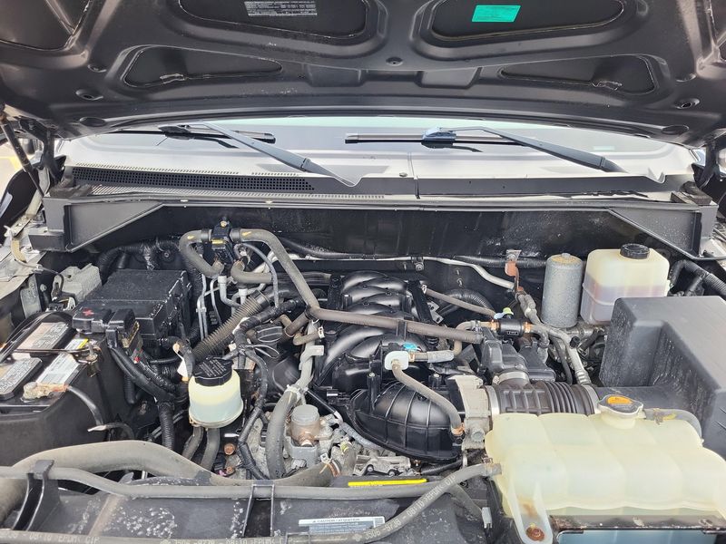 Used 2017 Nissan NV Passenger SLImage 23