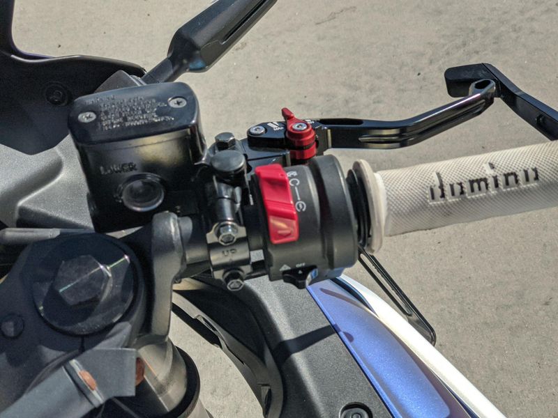 Used 2025 Yamaha YZF-R3 ABS CA Image 10