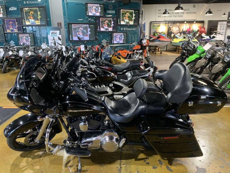Used 2015 Harley-Davidson ROAD GLIDE SPECIAL Image 26
