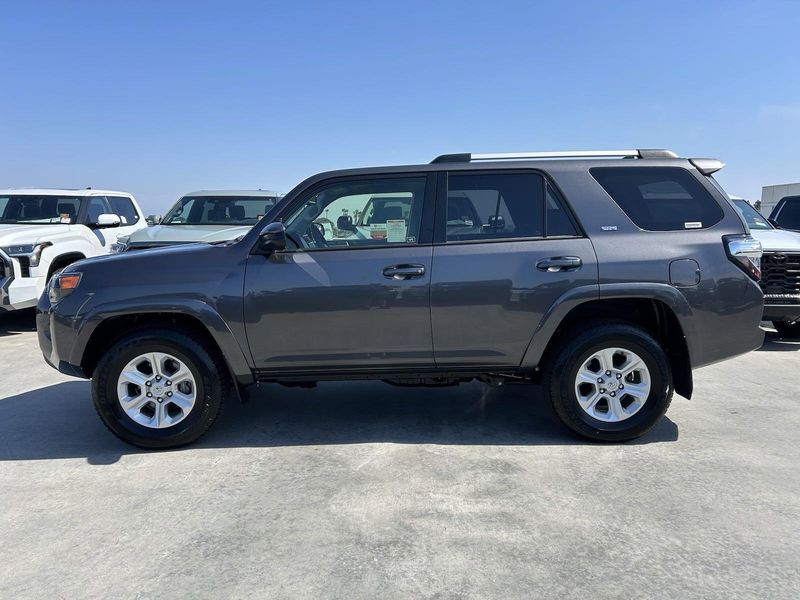 2023 Toyota 4Runner SR5Image 7