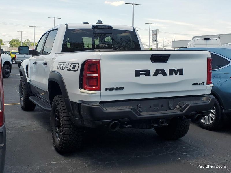 New 2026 RAM 1500 Rho Crew Cab 4x4 5'7' Box