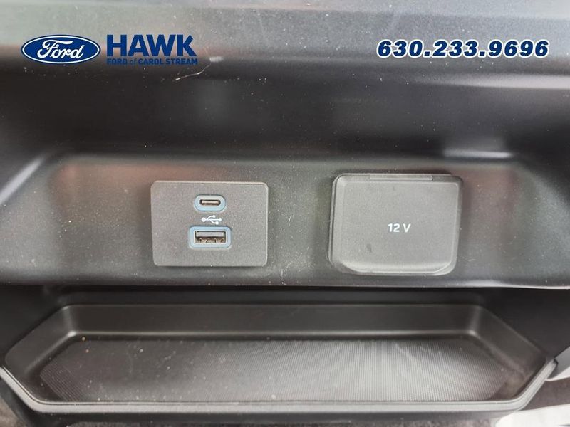 2021 Ford F-150 XLT photo 12