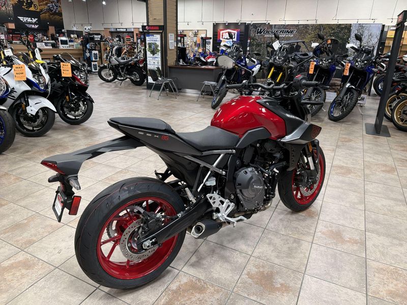 New 2026 Suzuki GSX-8S Image 17