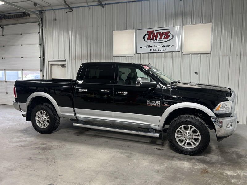 2014 RAM 2500 LaramieImage 2