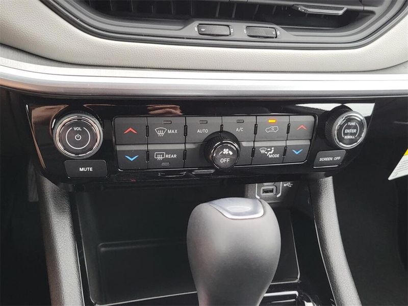 2025 Jeep Compass Limited 4x4Image 23