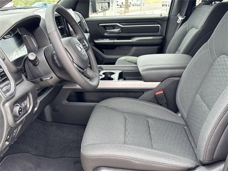 2025 RAM 1500 Big Horn Crew Cab 4x4 5