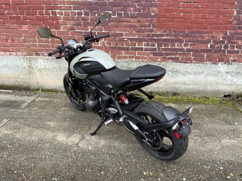 2026 Triumph TRIDENT 660