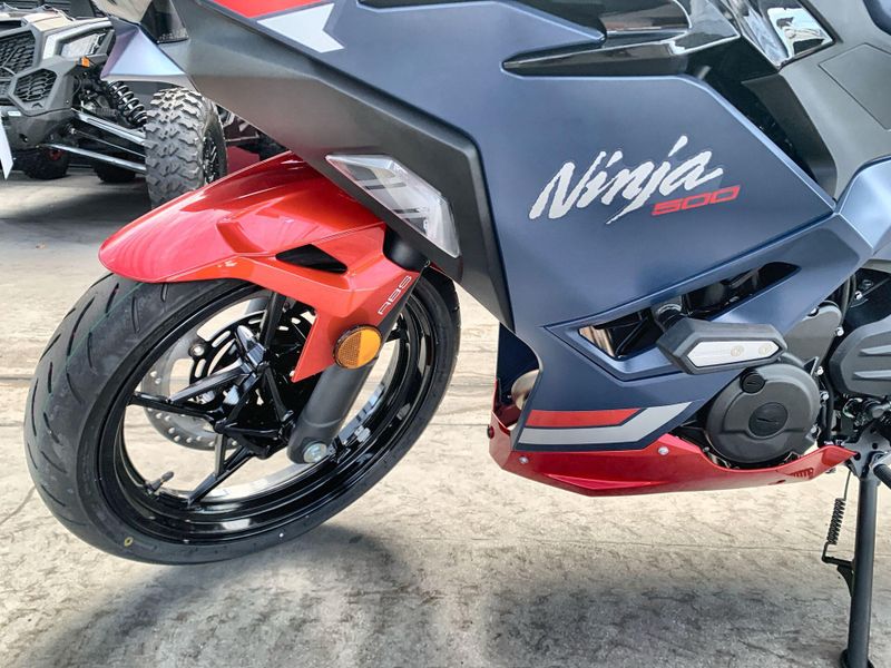 New 2026 Kawasaki NINJA 500 SE ABS Image 13