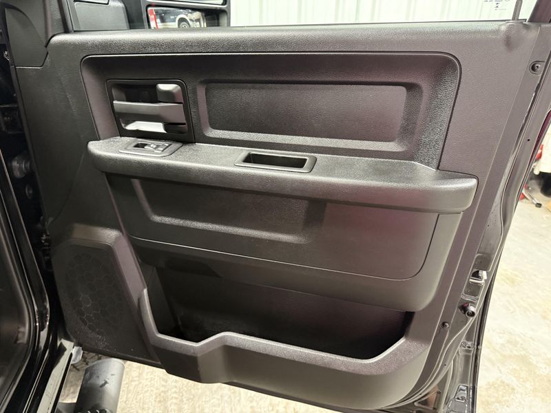 Used 2025 RAM 2500 TradesmanImage 8