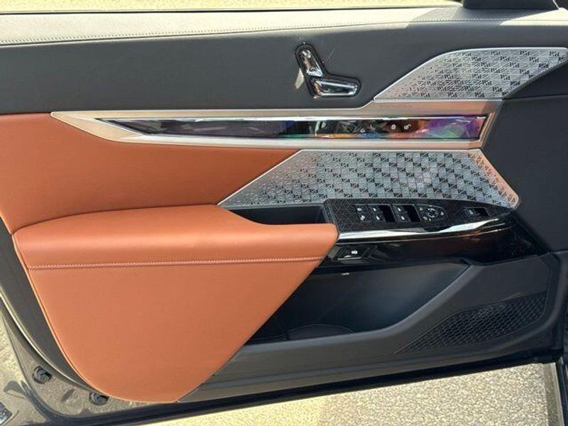 New 2026 BMW 7 Series 760i xDriveImage 15
