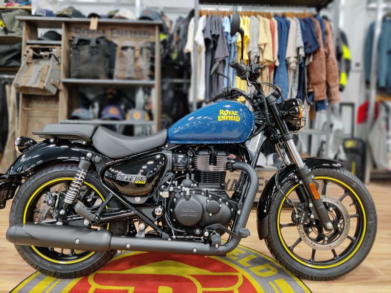 2023 Royal Enfield METEOR 350  in a FIREBALL BLUE USA exterior color. Royal Enfield Motorcycles of Miami (786) 845-0052 remotorcyclesofmiami.com 