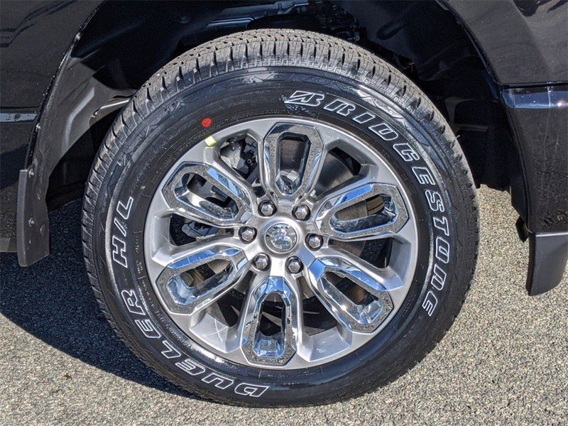 2023 RAM 1500 Laramie Crew Cab 4x4 5