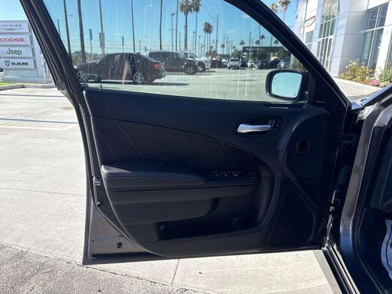 Used 2018 Dodge Charger R/T Daytona 392Image 10