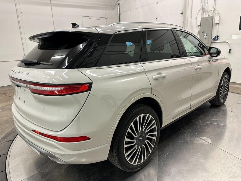 2022 Lincoln Corsair StandardImage 16