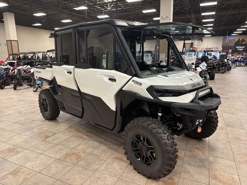 New 2026 Can-Am DEFENDER MAX LIMITED CAB HD11 Image 11