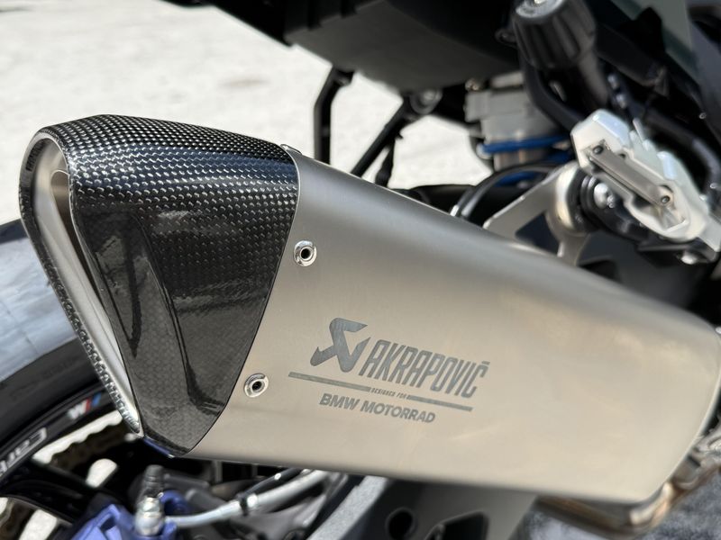 2026 BMW M 1000 XR