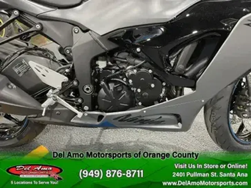 New 2025 Kawasaki NINJA ZX-6R ABS Image 10