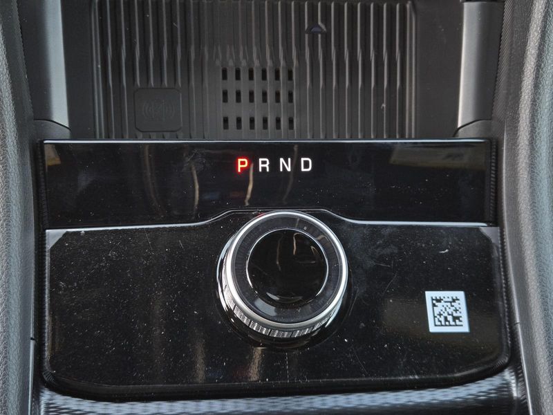 New 2026 Jeep Grand Cherokee L Laredo Altitude 4x2