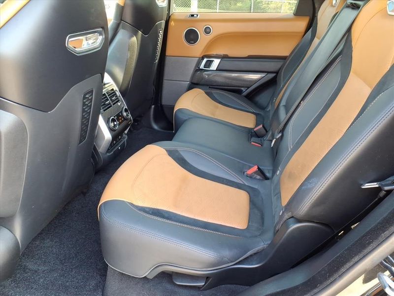 Used 2022 Land Rover Range Rover Sport SVRImage 5