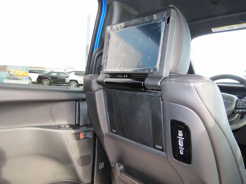 New 2026 Chrysler Pacifica Select AwdImage 22