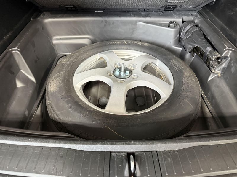 Used 2023 Jeep Grand Cherokee LimitedImage 7