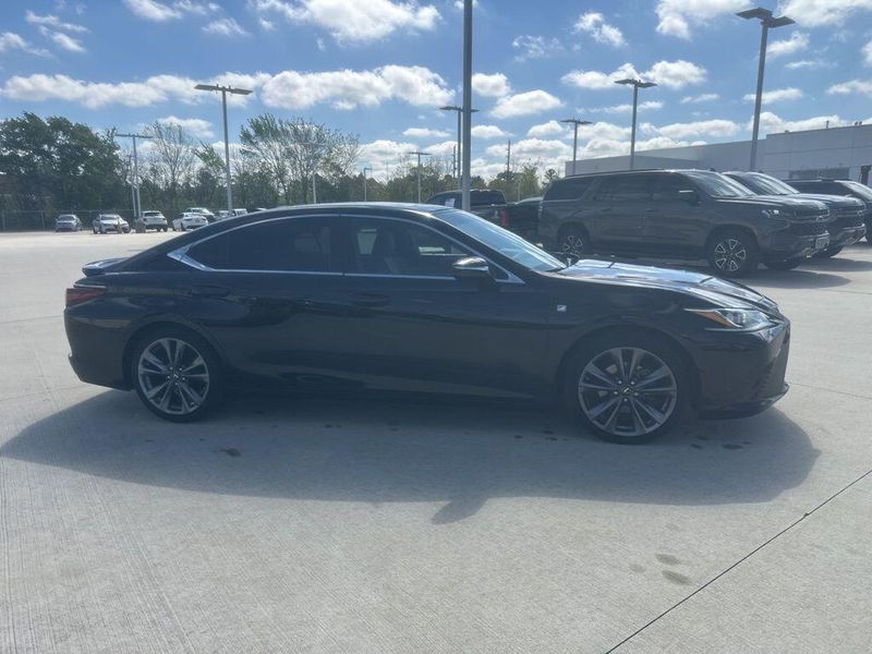 Used 2021 Lexus ES 350 F SportImage 4