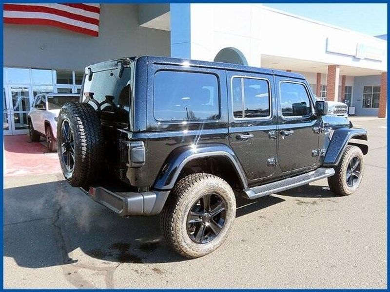 2021 Jeep Wrangler Unlimited Sahara AltitudeImage 7