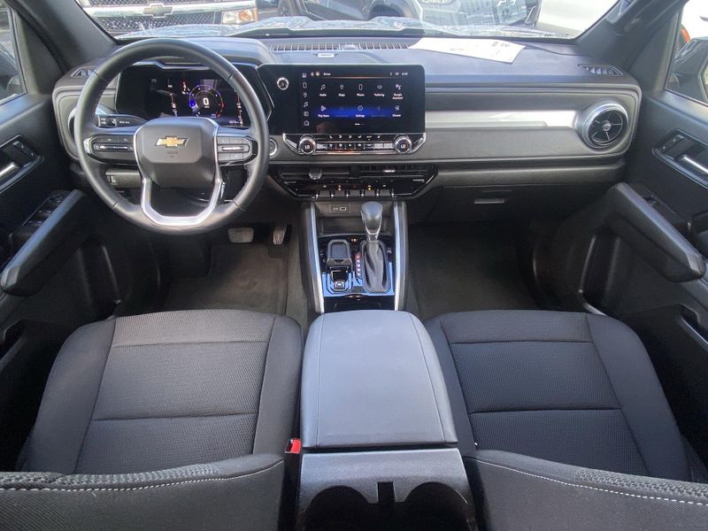 Used 2023 Chevrolet Colorado LTImage 20