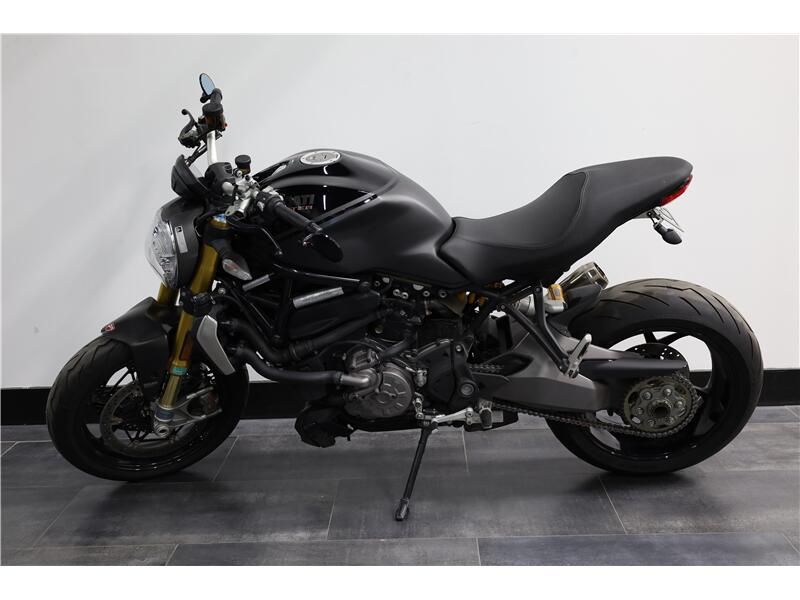 2021 Ducati MONSTER1200S  in a Black exterior color. New England Powersports 978 338-8990 pixelmotiondemo.com 