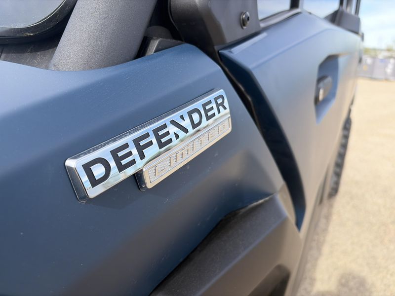 New 2026 Can-Am DEF MAX LTD HD11 