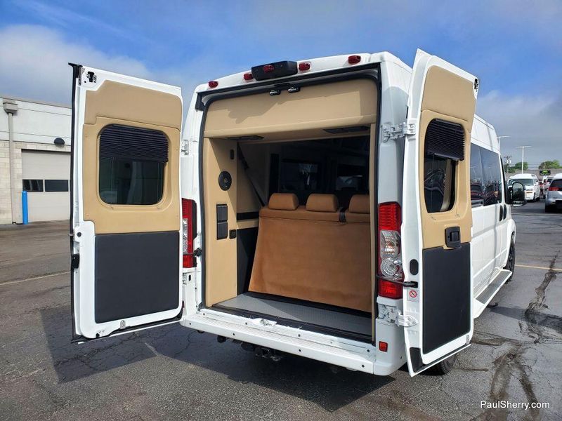2024 RAM Promaster 3500 Slt+ Window Van High Roof 159