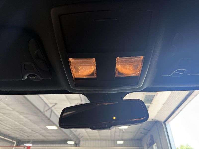 Used 2013 Dodge Challenger R/TImage 17