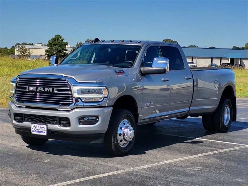 2024 RAM 3500 Laramie Crew Cab 4x4 8