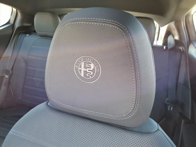 New 2026 Alfa Romeo Tonale Veloce AwdImage 14