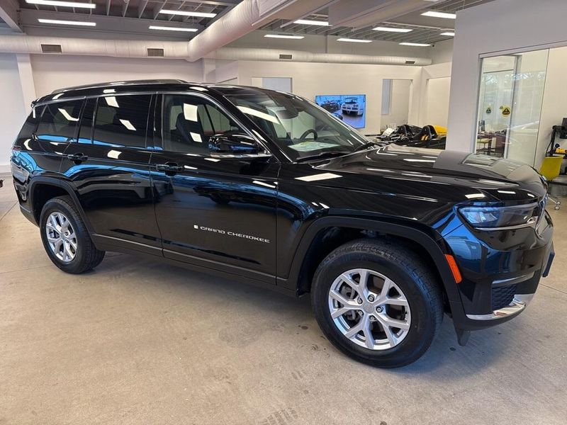 2021 Jeep Grand Cherokee L LimitedImage 1