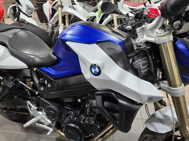 USED 2015 BMW F800R Image 5
