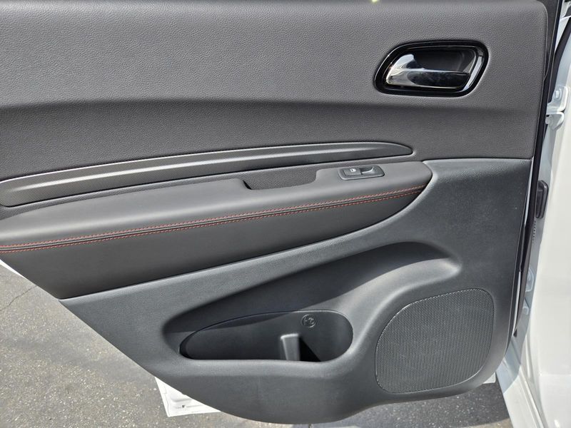New 2026 Dodge Durango Gt Plus Awd Hemi V8